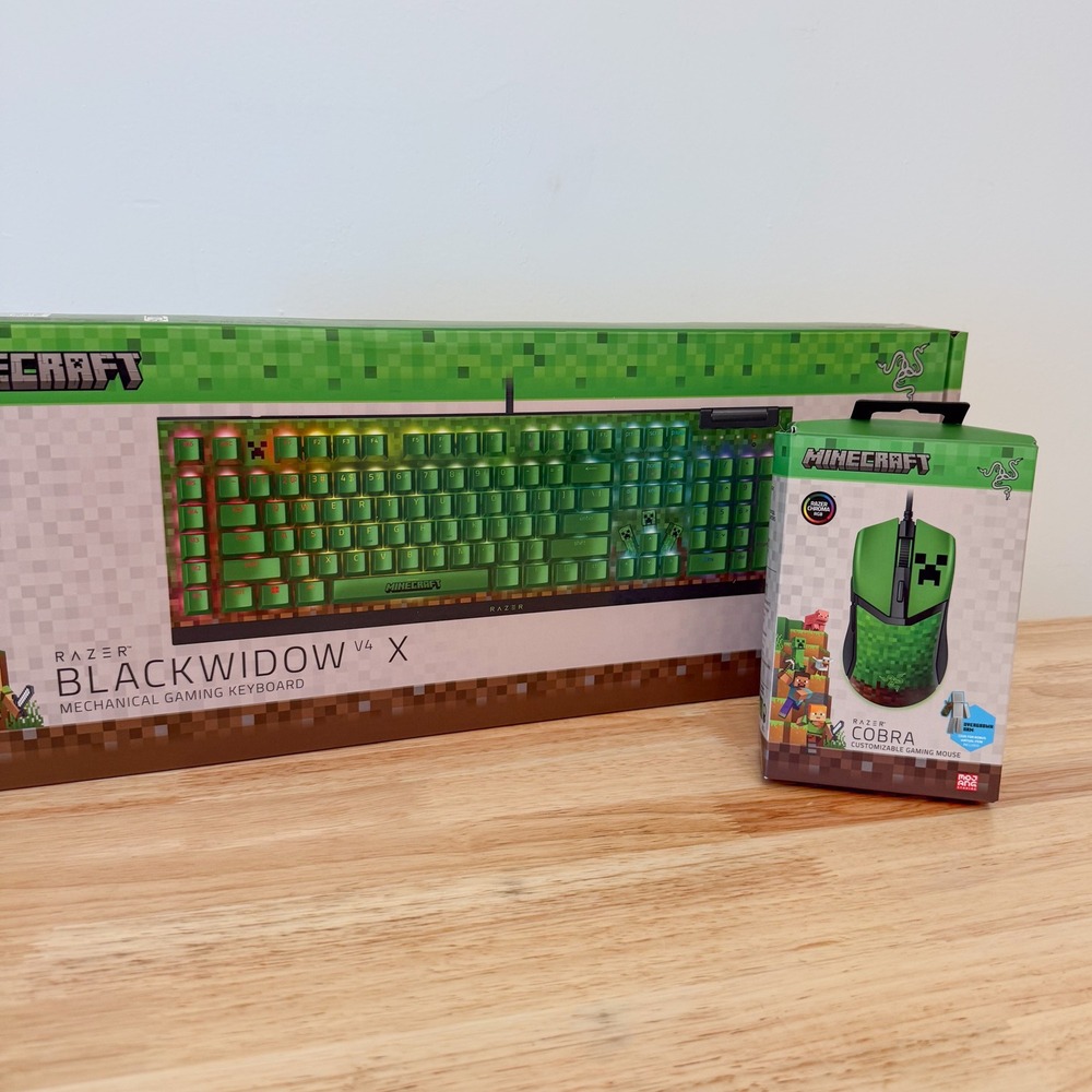 Razer Minecraft Blackwidow V4 X Keyboard & Cobra Gaming Mouse | New - Sealed